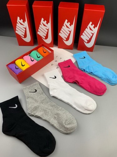 Nike Socks-049