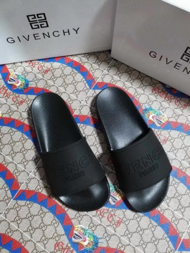 Givenchy women slippers AAA-033