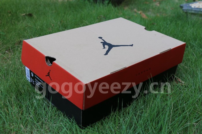 Authentic Air Jordan XII Premium “Deep Royal Blue”