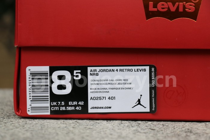 Authentic Levi’s x Air Jordan 4