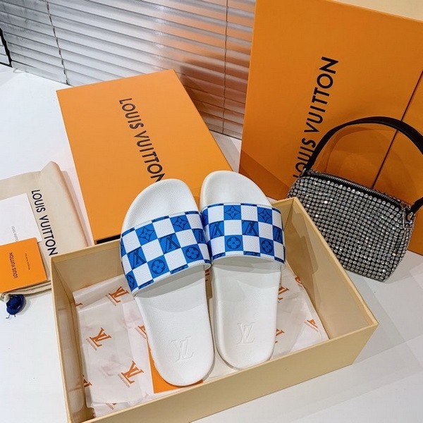 LV Sandals 1;1 Quality-137