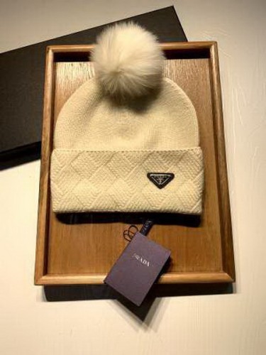 Prada Wool Cap Scarf AAA-007