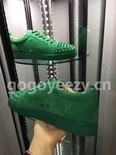 Super Max Christian Louboutin Shoes-642