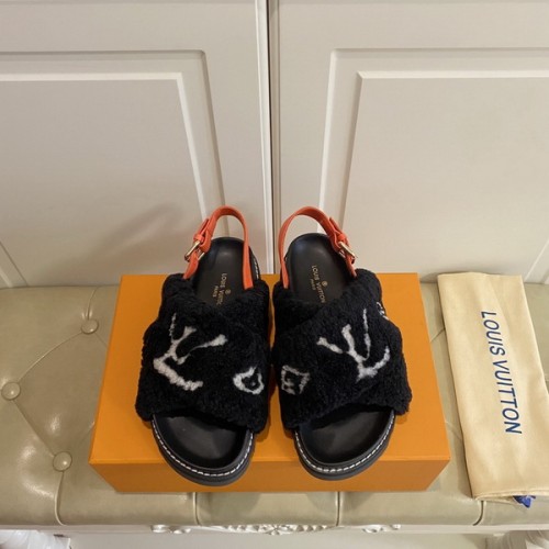 LV Sandals 1：1 Quality-264