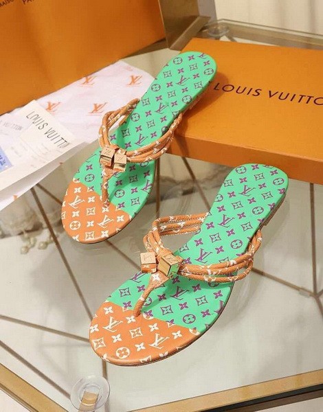 LV Sandals 1;1 Quality-076