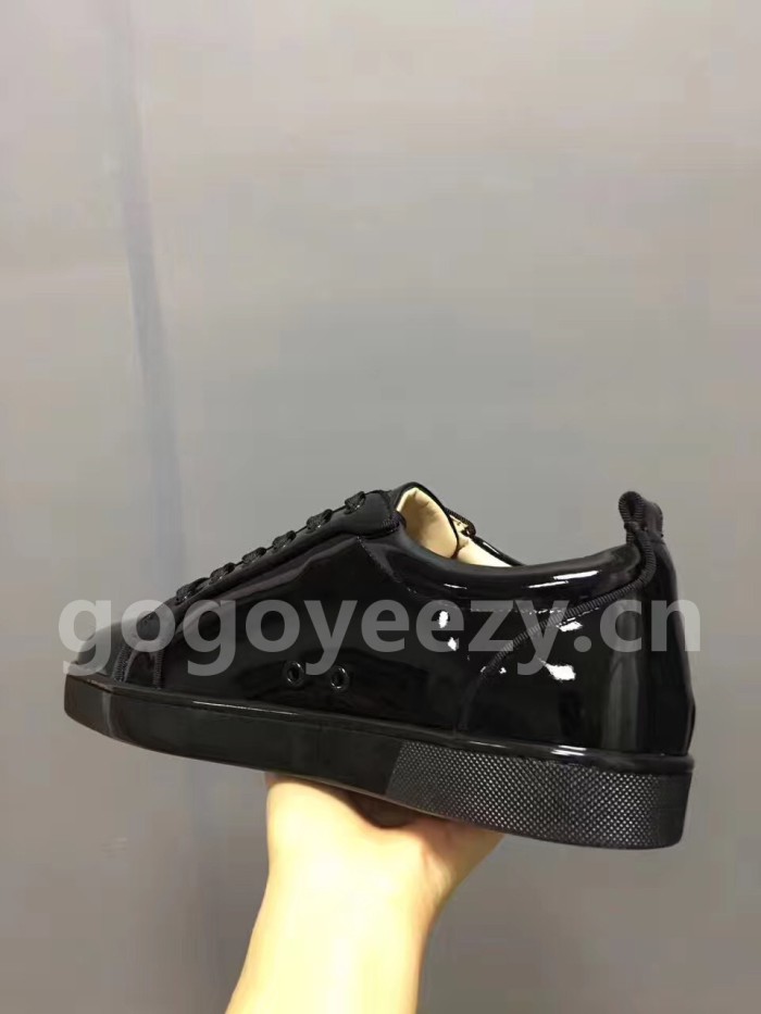 Super Max Christian Louboutin Shoes-816