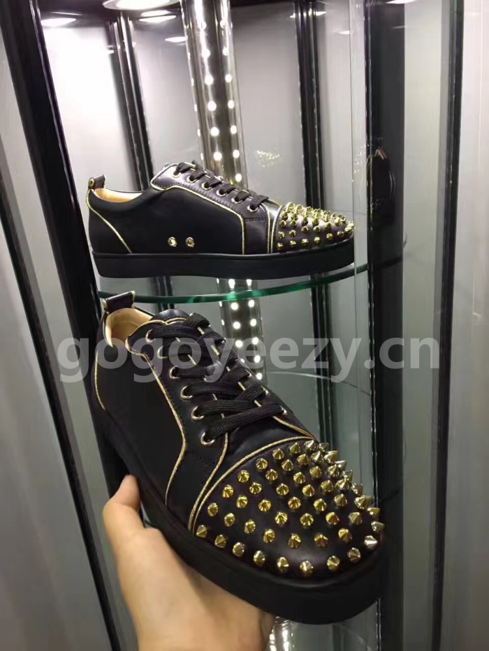 Super Max Christian Louboutin Shoes-725