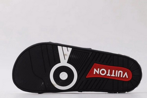 LV men slippers AAA-857