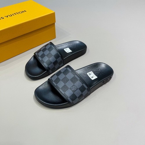 LV women slippers AAA-200