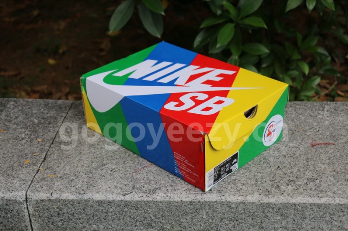Authentic Nike SB Dunk Low “25th Anniversary”
