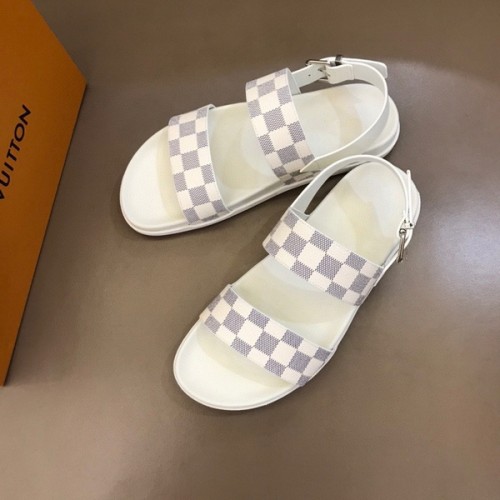 LV men slippers AAA-840