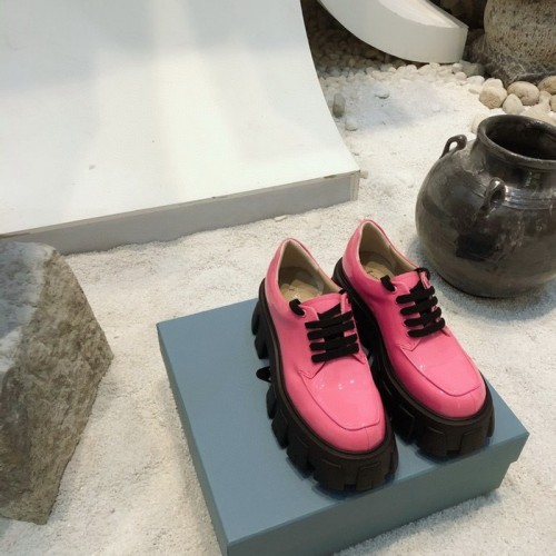 Prada women shoes 1：1 quality-090