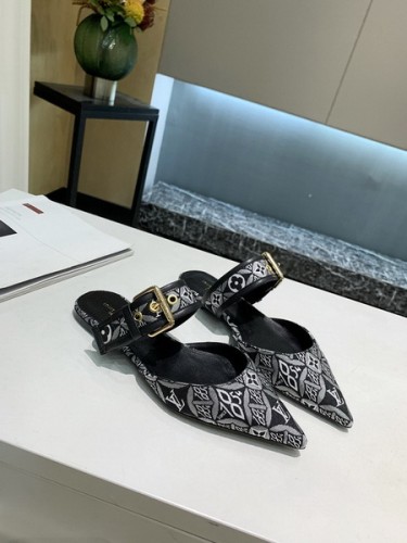 LV women Sandals 1：1 Quality-283