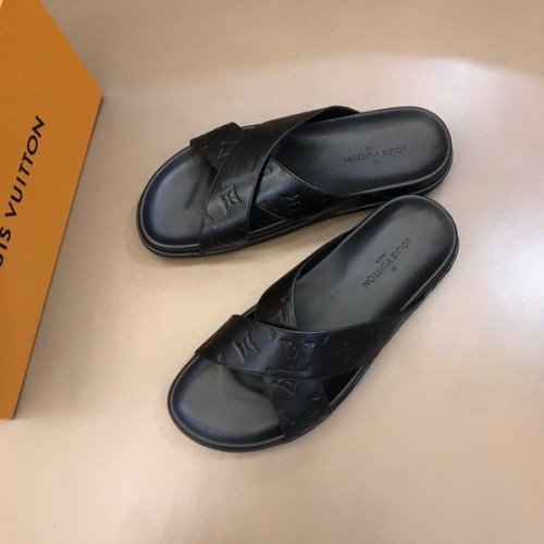 LV men slippers AAA-795