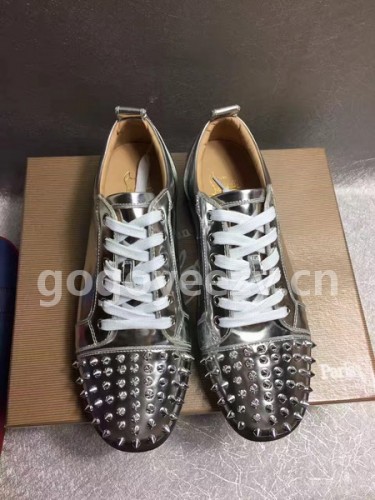 Super Max Christian Louboutin Shoes-411