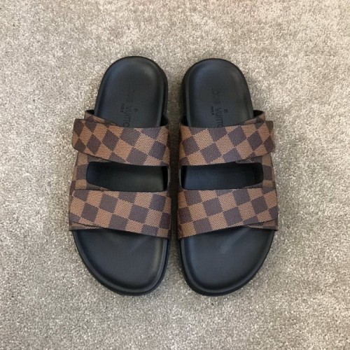 LV men slippers AAA-456