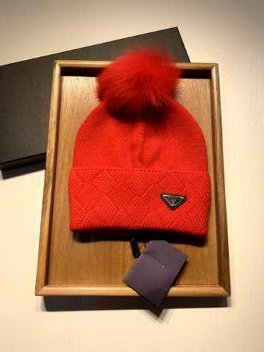 Prada Wool Cap Scarf AAA-011