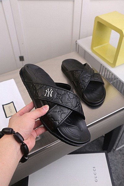 G men slippers AAA-1076