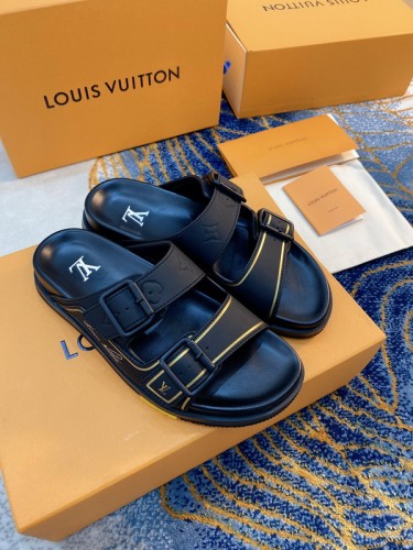 LV Sandals 1：1 Quality-204