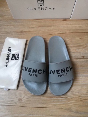 Givenchy women slippers AAA-046