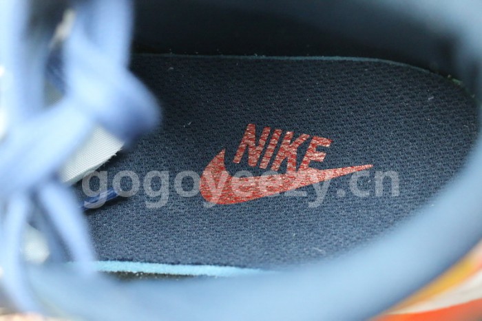 Authentic Sacai x Nike Blazer Mid BV0072-700