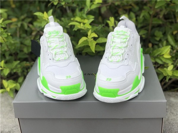 B 17FW Tripe-S High End Sneaker-216
