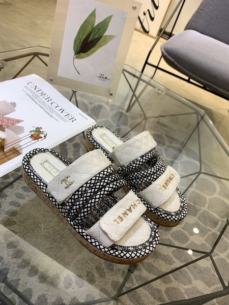 CHNL women slippers AAA-217