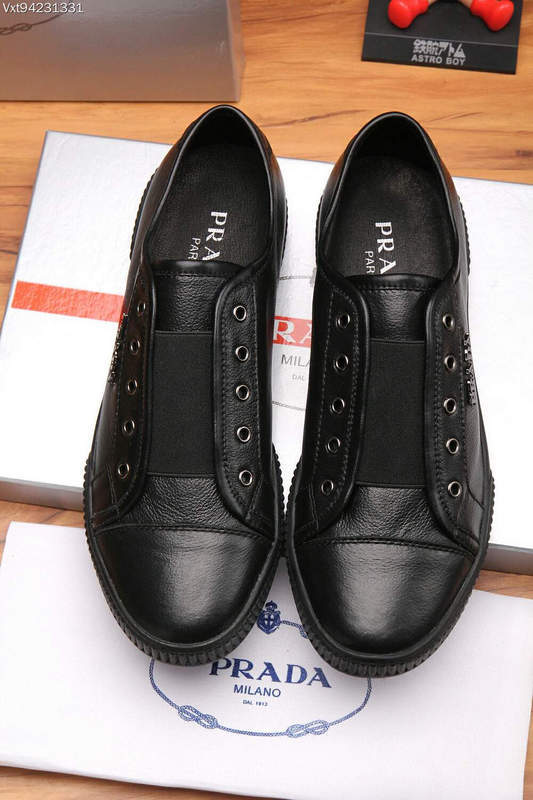 Prada men shoes 1:1 quality-194