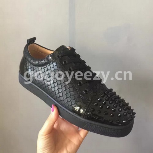 Super Max Christian Louboutin Shoes-555