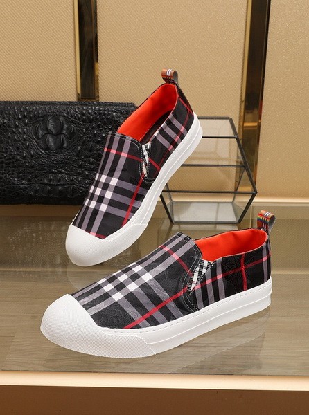 Burberry men shoes 1：1 quality-209