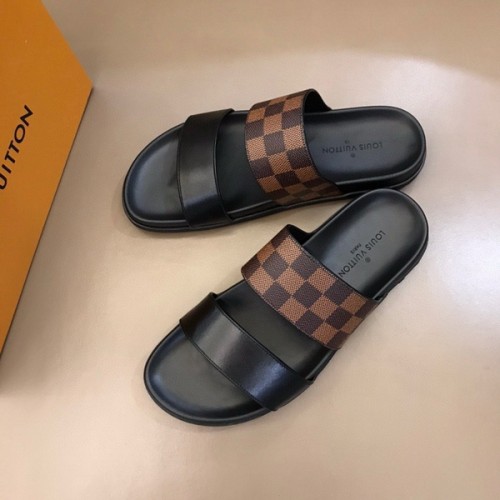 LV men slippers AAA-836