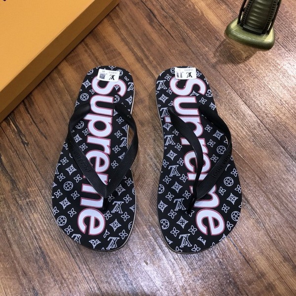 LV men slippers AAA-586