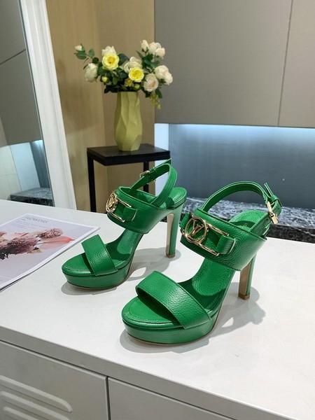 LV women Sandals 1：1 Quality-298