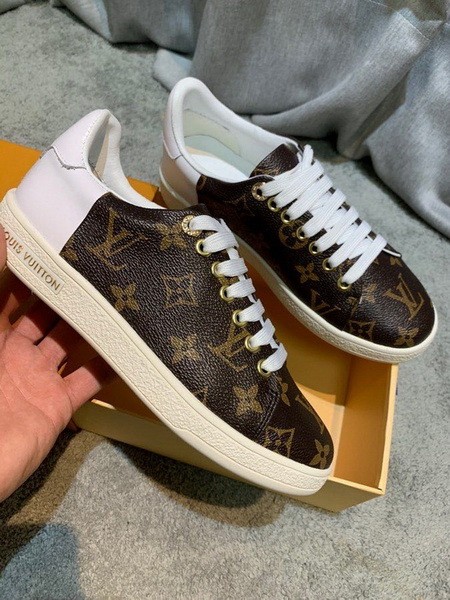 LV Women Shoes 1：1 Quality-526