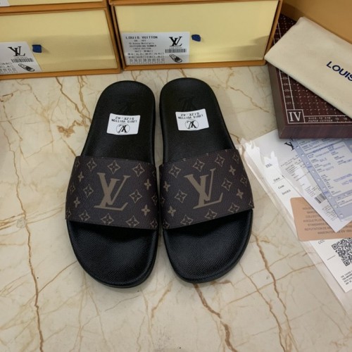 LV women Sandals 1：1 Quality-155