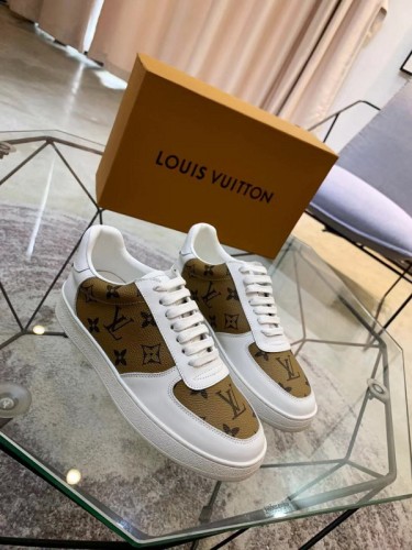 LV Women Shoes 1：1 Quality-380