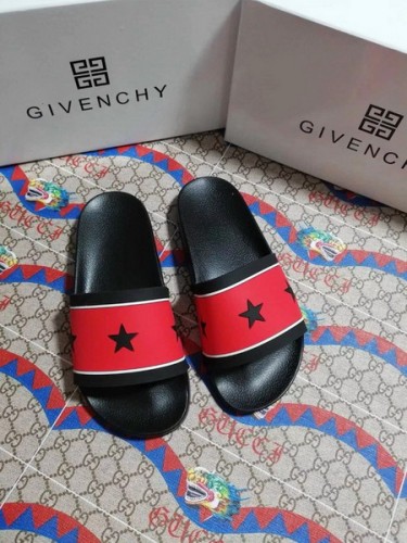 Givenchy women slippers AAA-023