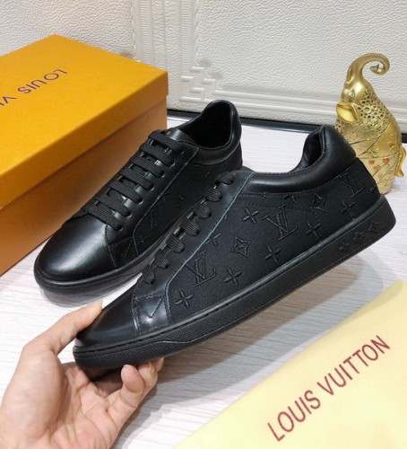 LV Men shoes 1：1 quality-2473