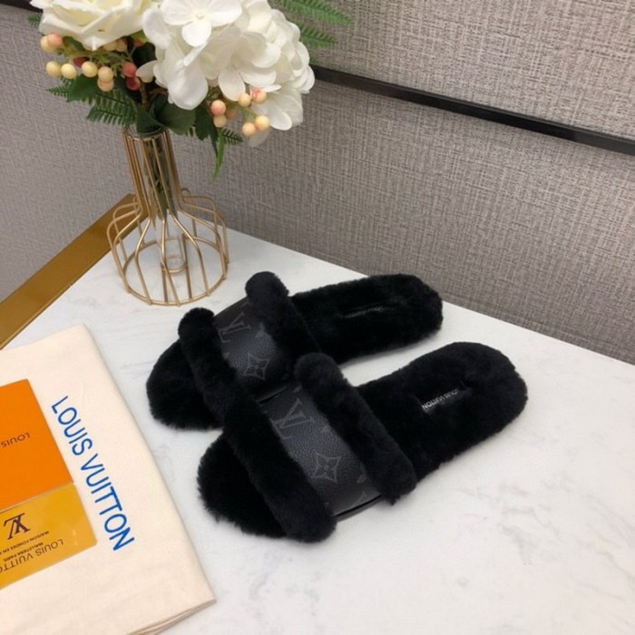 LV Sandals 1-1 Quality-221