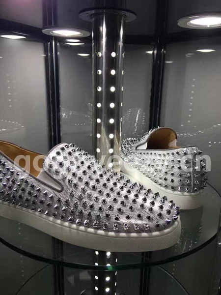 Super Max Christian Louboutin Shoes-639