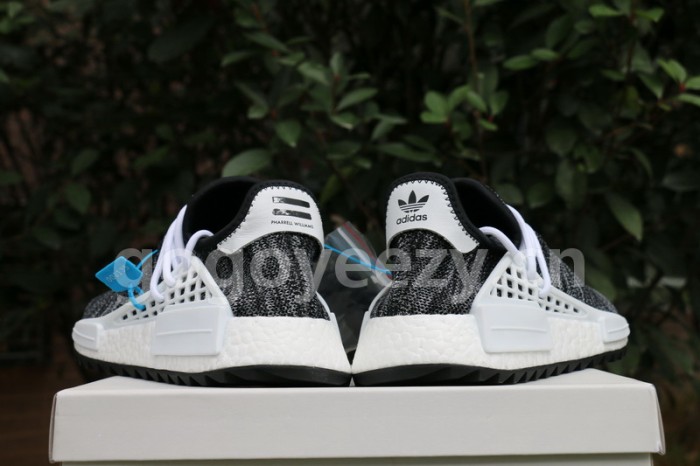 Authentic AD Human Race NMD x Pharrell Williams“Core Black”