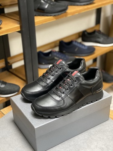 Prada men shoes 1：1 quality-600