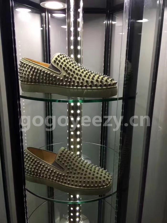 Super Max Christian Louboutin Shoes-729