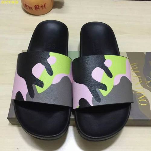 VT Men slippers AAA-013