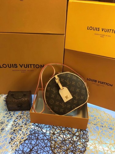 LV Hangbags AAA-112