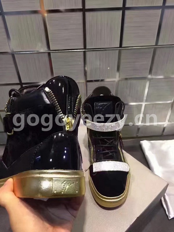 Super Max GZ Shoes179