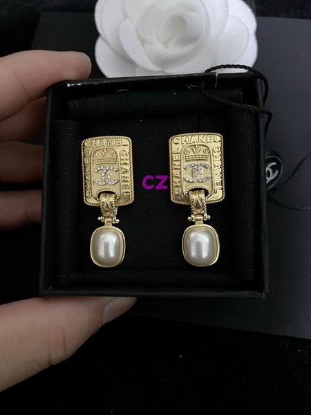 CHAL Earring-558