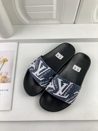 LV men slippers AAA-1107