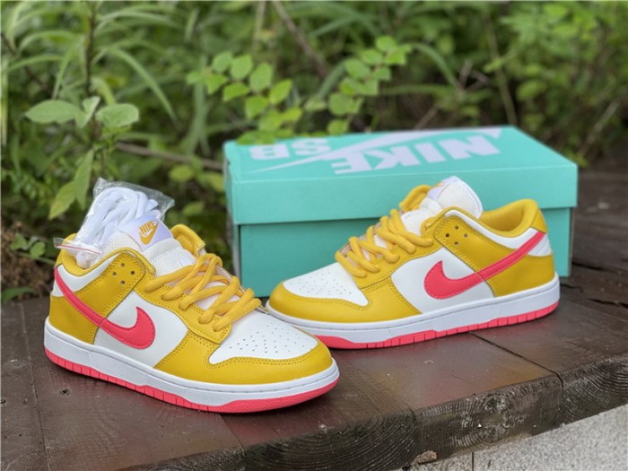 Authentic Nike Dunk Low Yellow