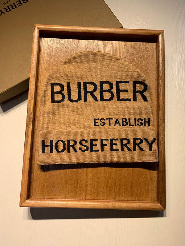 Burberry Wool Cap Scarf AAA-010